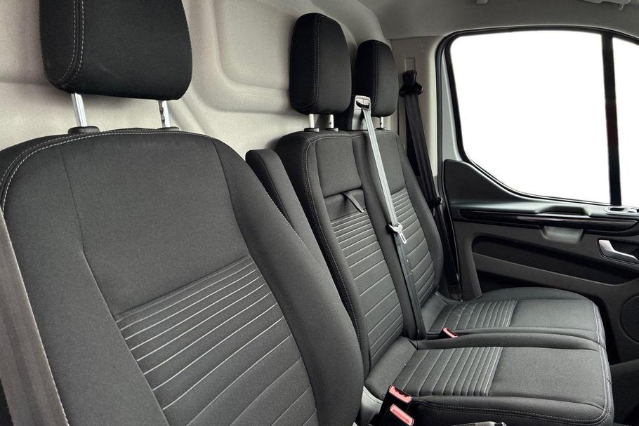Used FORD TRANSIT CUSTOM SV71XDZ 11