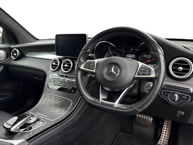 MERCEDES-BENZ GLC Photo 6