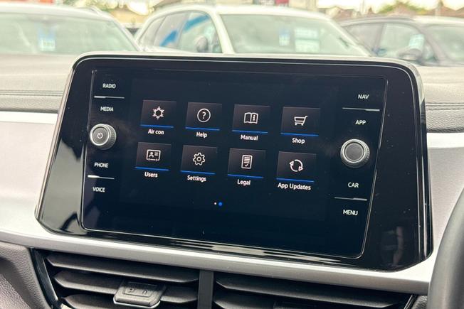 Volkswagen T-Roc Photo 46