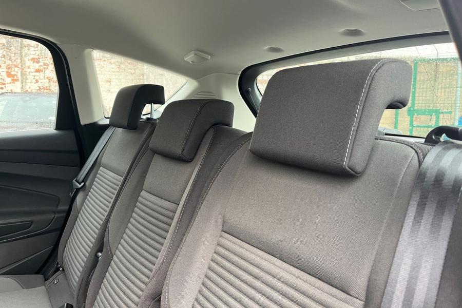 Ford C-MAX Photo autoimg-71c5e18a0adb7483013e515757b37fd6420cc71b.jpg
