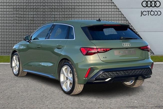 AUDI  A3 Sportback Photo 3