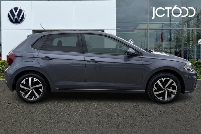 VOLKSWAGEN Polo Photo 4
