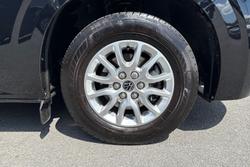 VOLKSWAGEN Transporter Photo 5