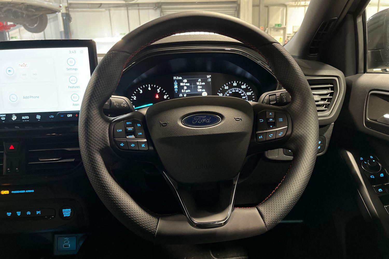 Ford Focus Photo 11