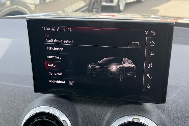 AUDI Q2 Photo 42
