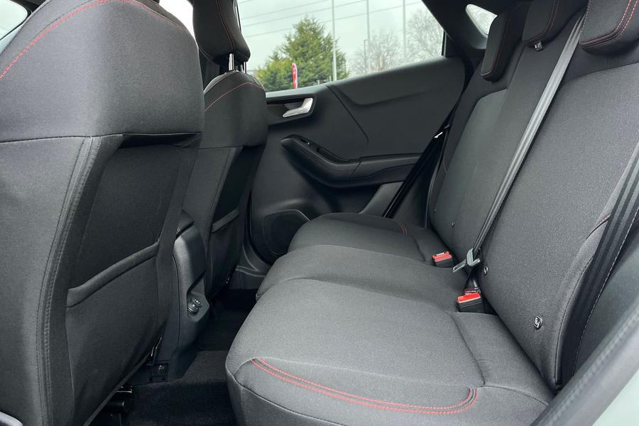 Ford Puma Photo autoimg-71d527e8be20eaea7584ac5a458a0106598e1561.jpg