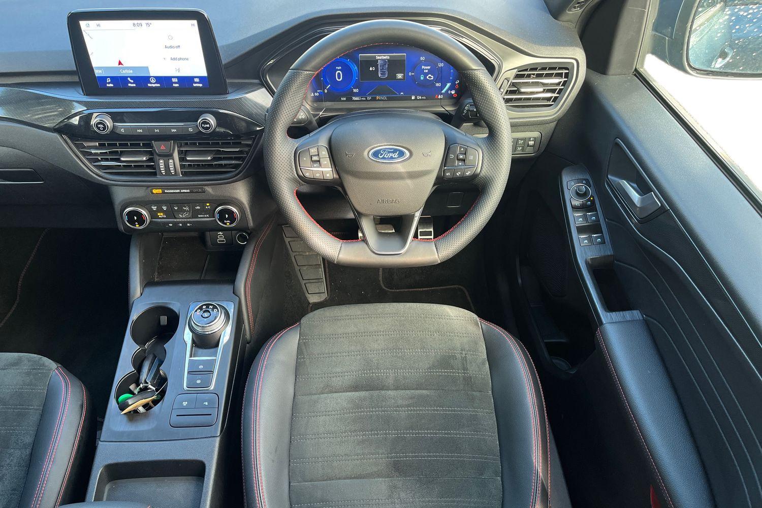 Ford KUGA Photo 10
