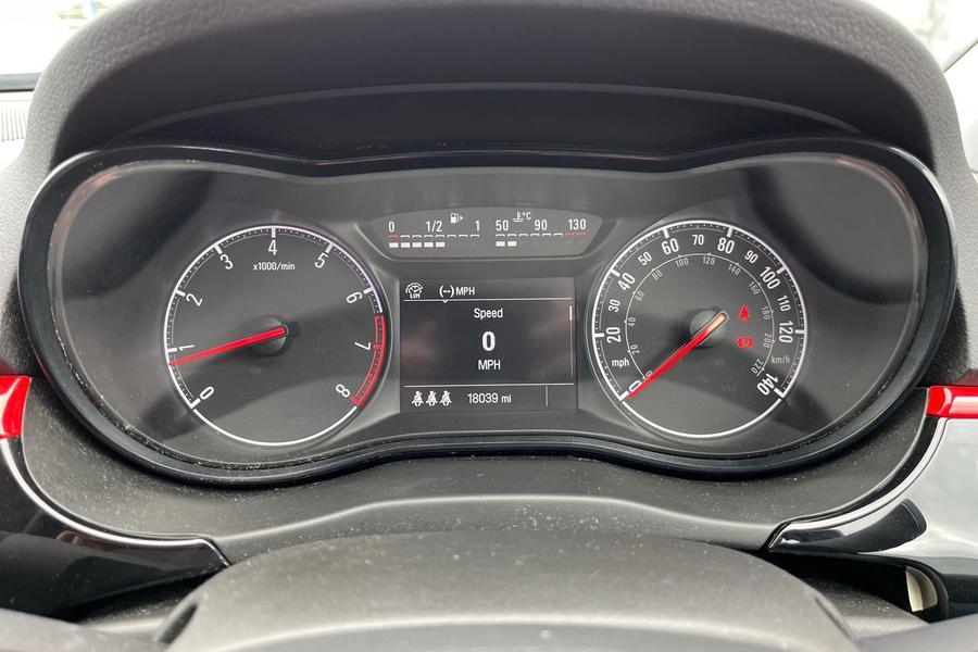 Vauxhall CORSA Photo autoimg-71dad25c8f2fd332b6a576d3a046e3a777bf2d2b.jpg