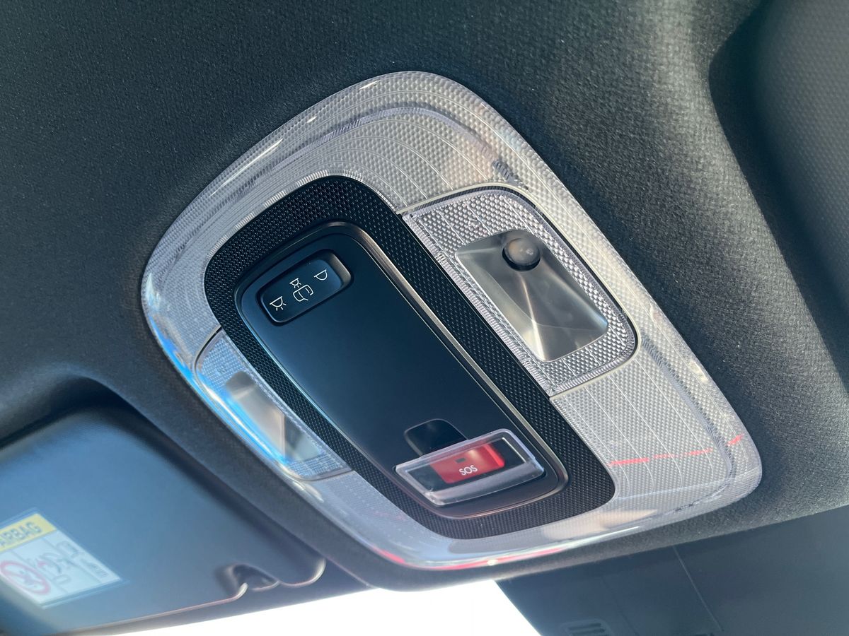 Hyundai KONA Photo 37