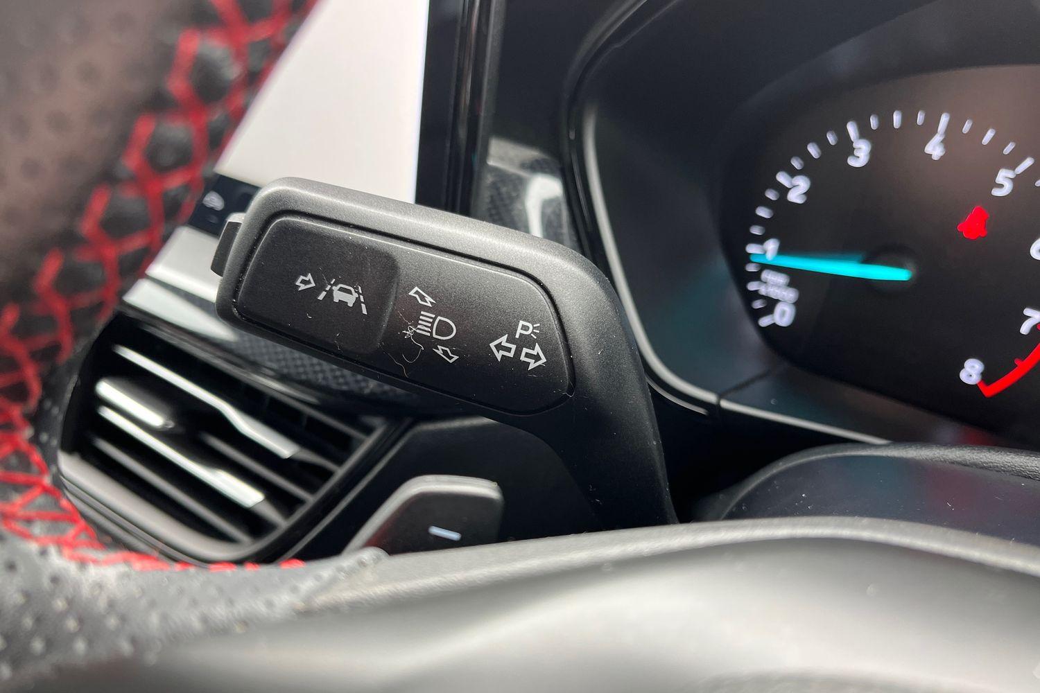 Ford FOCUS Photo 13