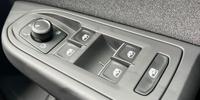 Volkswagen Golf Photo 16