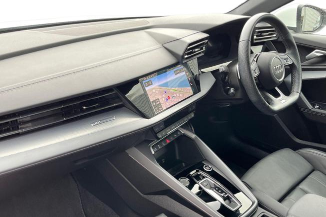 AUDI A3 Photo 2