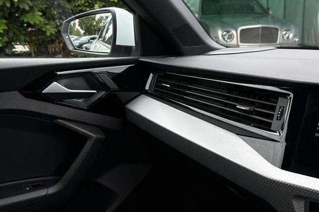 AUDI A1 Photo 39