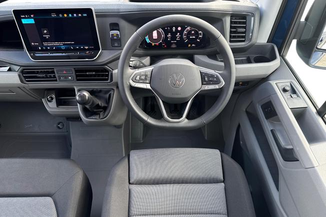 VOLKSWAGEN Crafter Photo 11