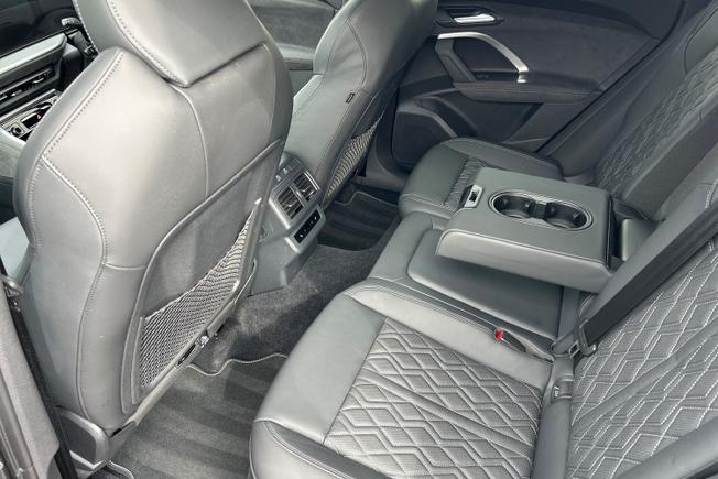AUDI Sq5 Photo 38