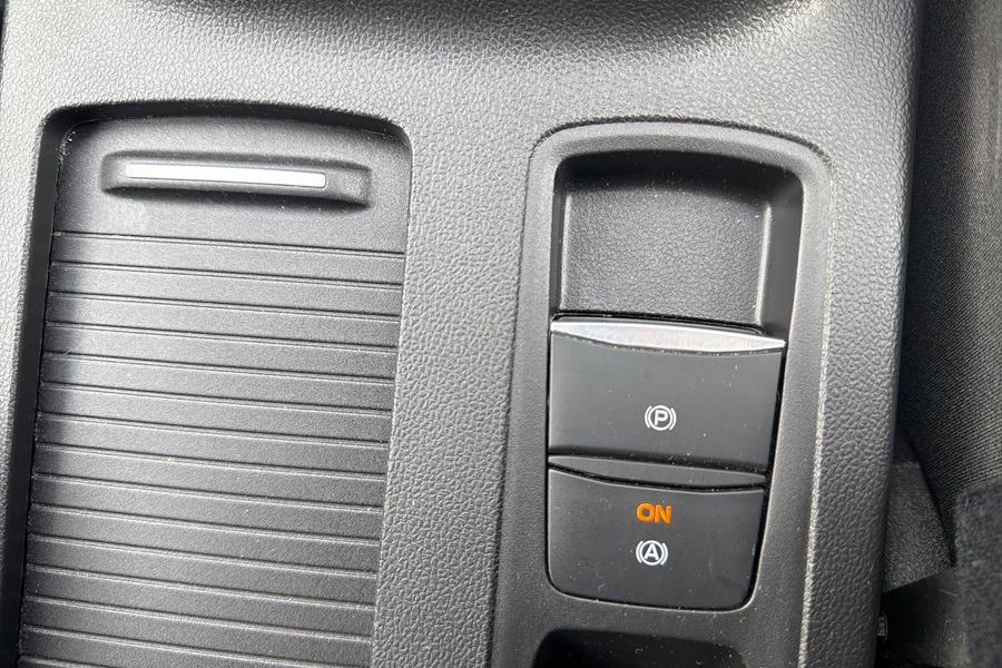 Ford FOCUS Photo autoimg-720993802636746473f156dc93698d3cb9b56eac.jpg