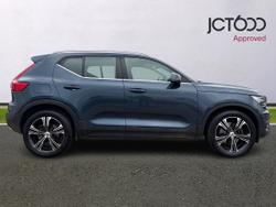VOLVO XC40 Photo 4