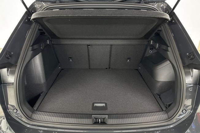 VOLKSWAGEN Tiguan Photo 12