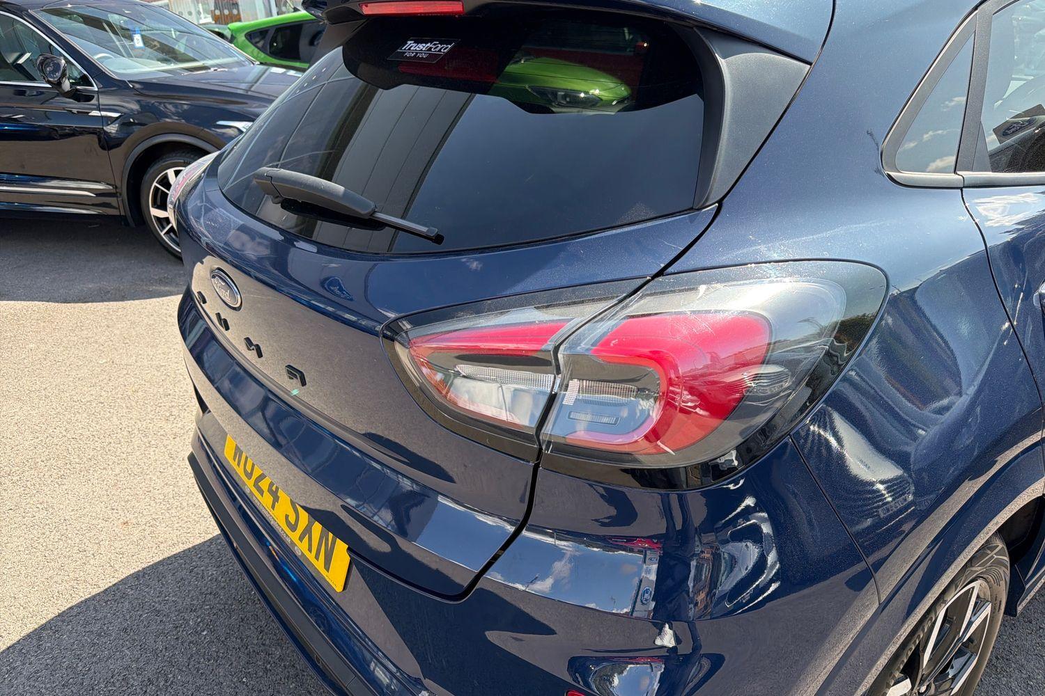 Ford Puma Photo 31