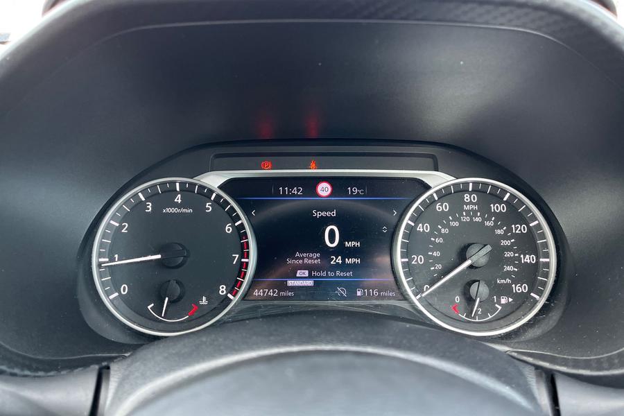 Nissan JUKE Photo autoimg-72166de8eee2e1f1b98d7eedaf4d7afadc77fc3d.jpg