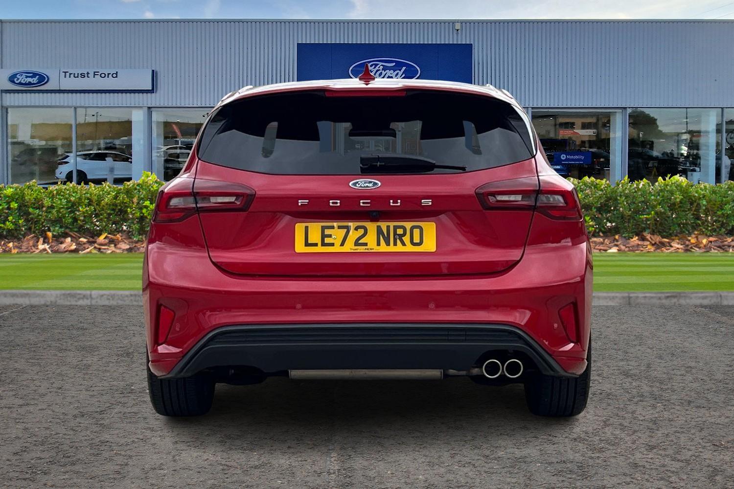 Ford Focus Photo 6