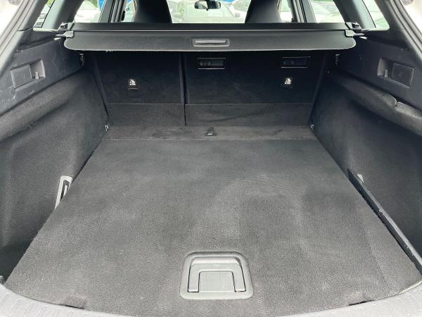 Toyota Corolla Photo autoimg-721cbe038e5cebb4dae25554fc00fb9047d30731.jpg