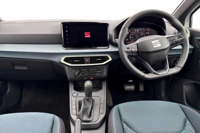 SEAT Ibiza Photo 10