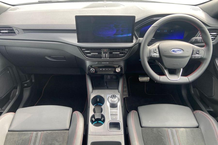 Ford KUGA Photo autoimg-72203647820899c22364533d82e0222fd58f2c1e.jpg