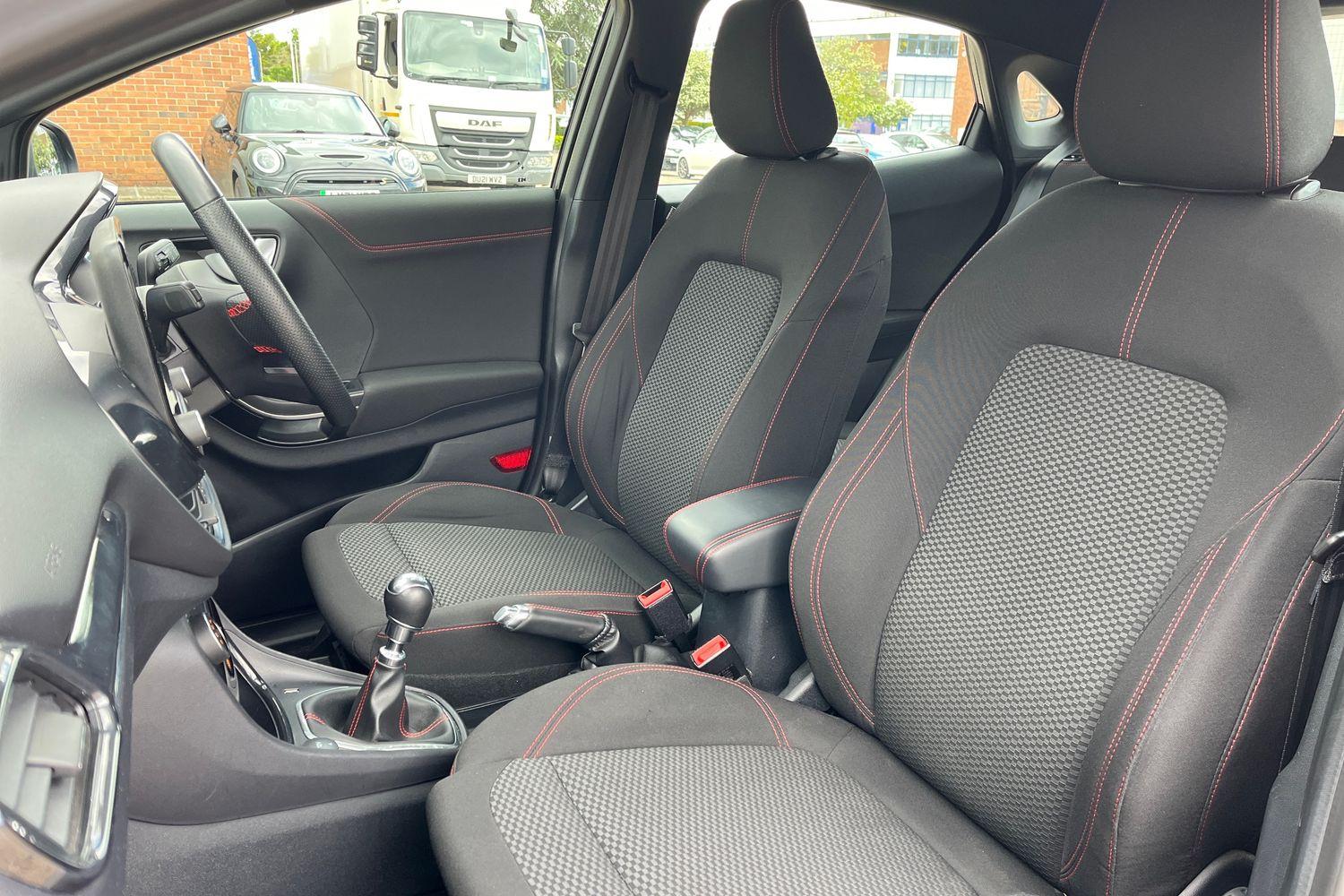 Ford Puma Photo 18