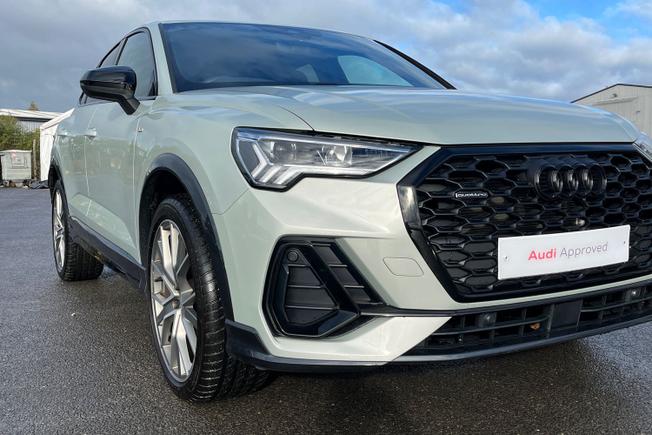 AUDI Q3 Photo 19