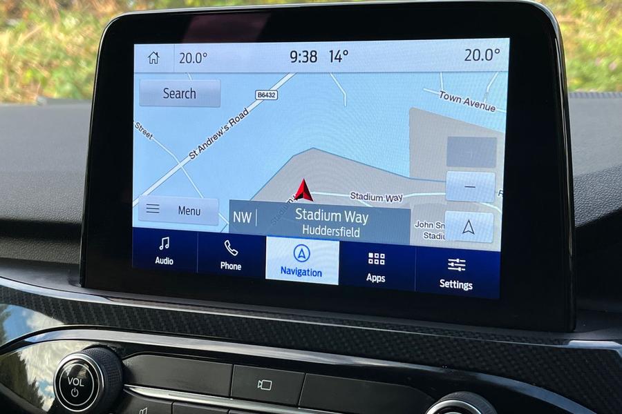 Ford Kuga Photo autoimg-7224bbce76f59929fb08a5e8ca372e6e2caddbbe.jpg