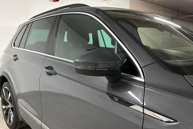 VOLKSWAGEN Tiguan Photo 20