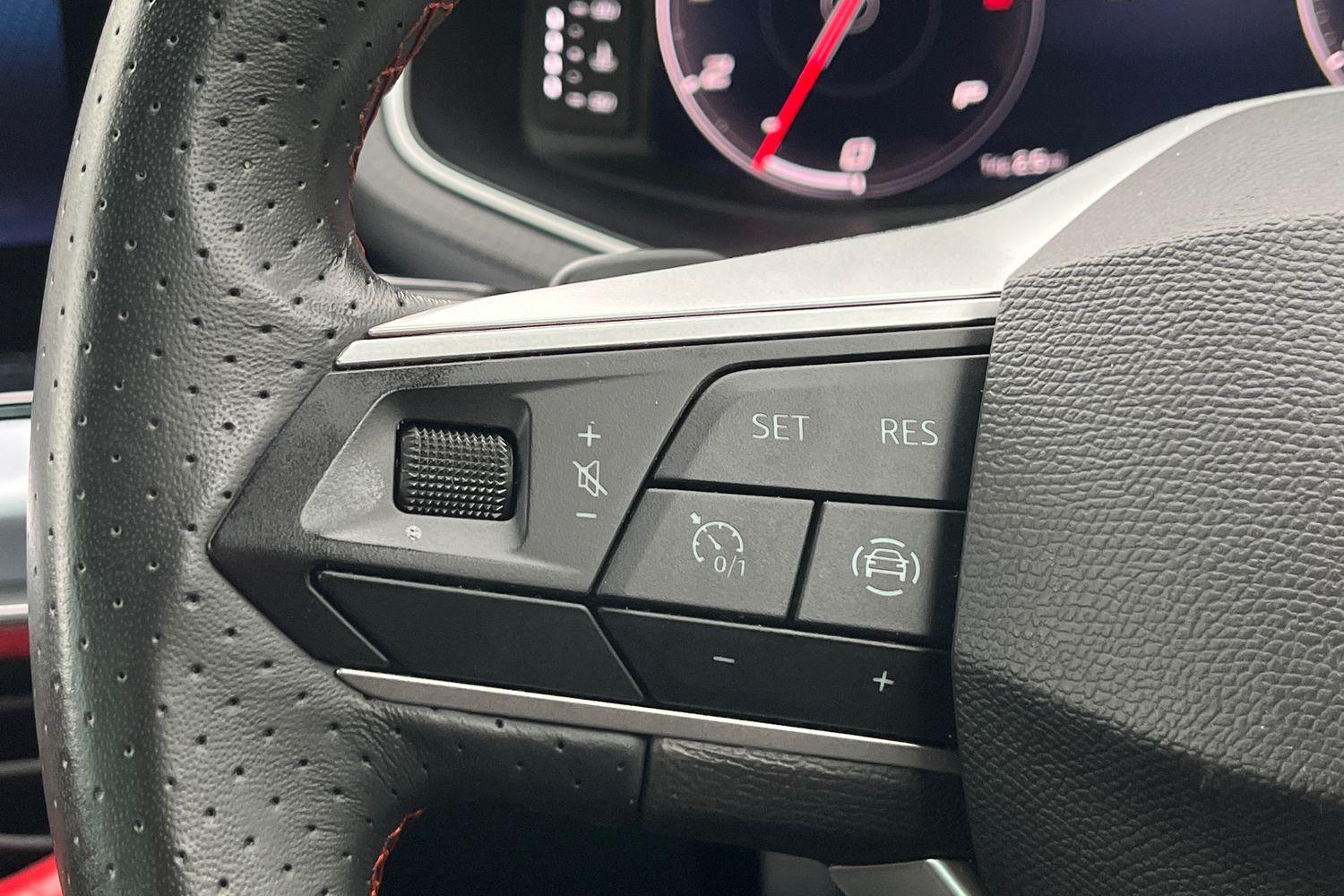 SEAT Ibiza Photo 36