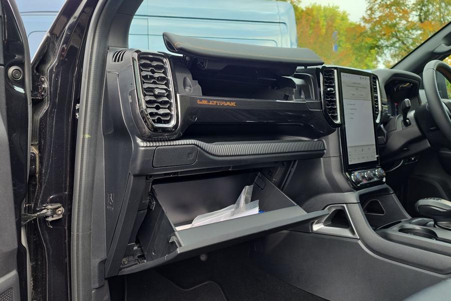Ford RANGER Photo autoimg-7235f94bd337c330f795bde0c8d8bbd1c49e1298.jpg