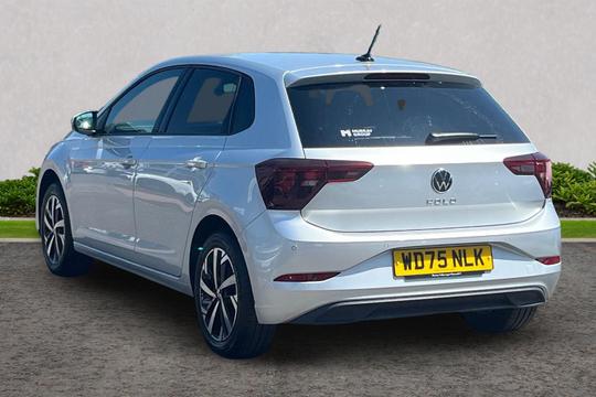 Volkswagen Polo Photo autoimg-7238b5b3fd379e503bee080b3339a306e45ecdc9.jpg