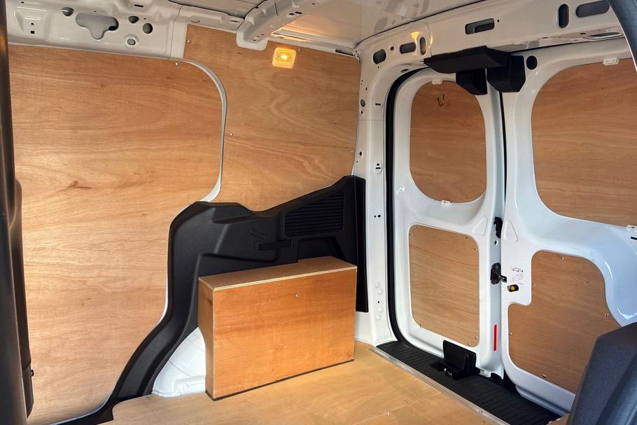 Used Ford TRANSIT COURIER MW22EOA 4