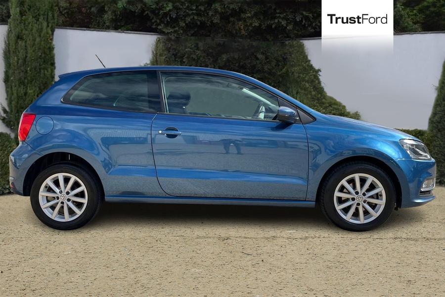 Volkswagen Polo Photo autoimg-723fbc6fda5a5b77741f2c714861bf7ab1105051.jpg