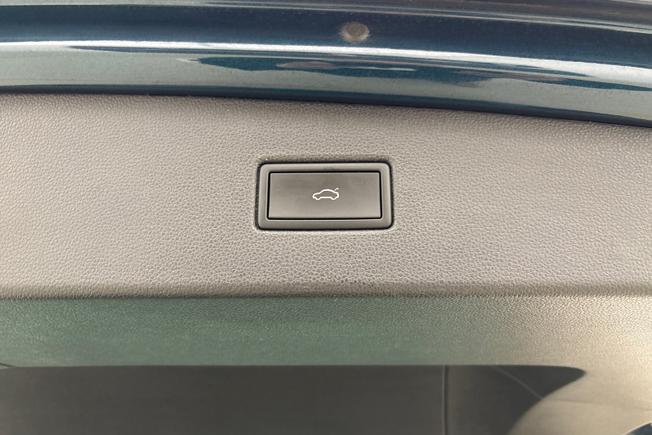 VOLKSWAGEN Tiguan Photo 35