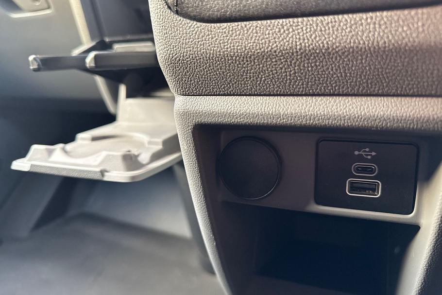 Used Ford TRANSIT CUSTOM 27