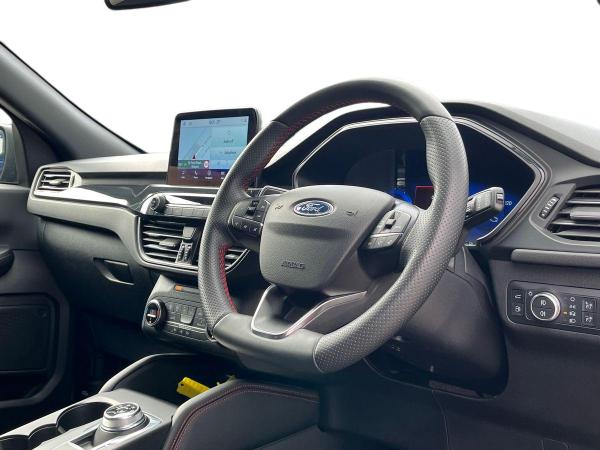Ford Kuga Photo autoimg-7249c456539b9816ce77b171c79ed15ce8220d2d.jpg