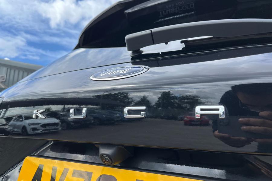Ford Kuga Photo autoimg-724baaae0efcc0c5ee15ebbac1767c21d5a4fc82.jpg