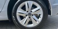 Volkswagen Golf Photo 23