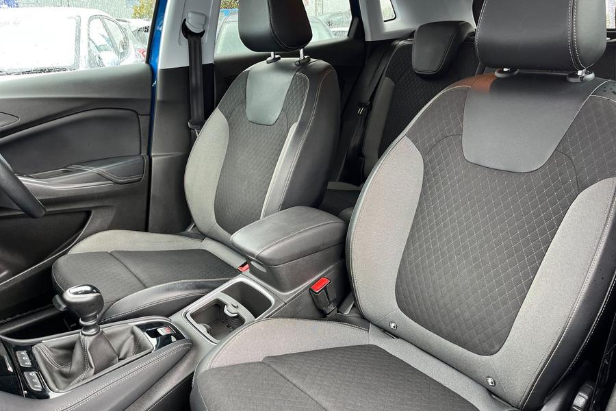Vauxhall GRANDLAND X Photo autoimg-724c17a3df6bf773a75c94c56836c0f2e7ad8cd0.jpg