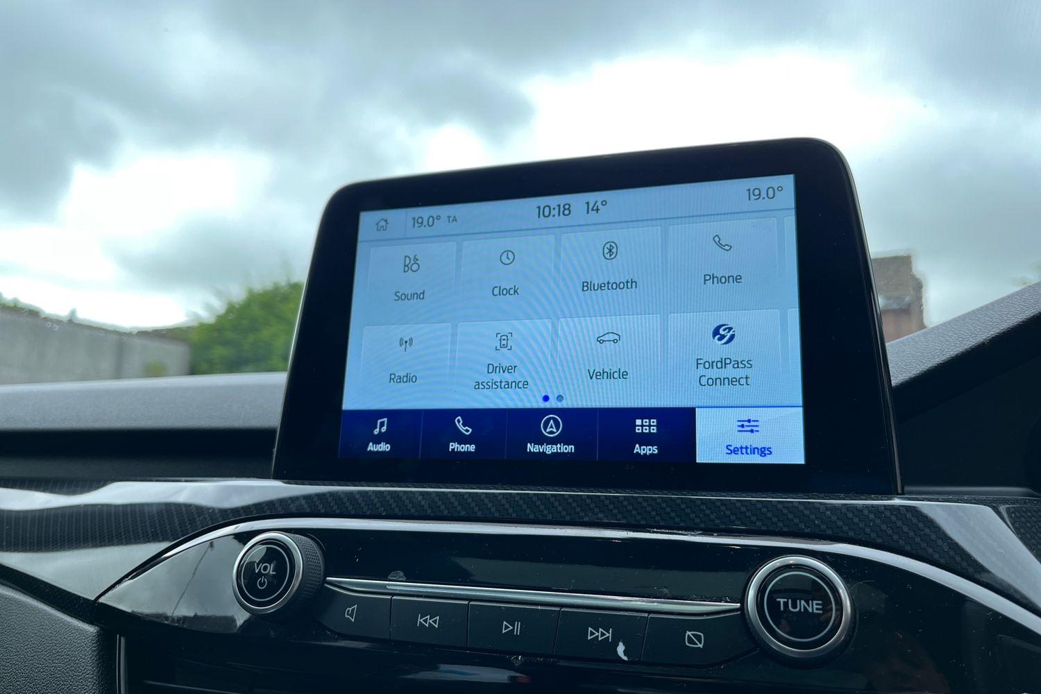 Ford KUGA Photo 36