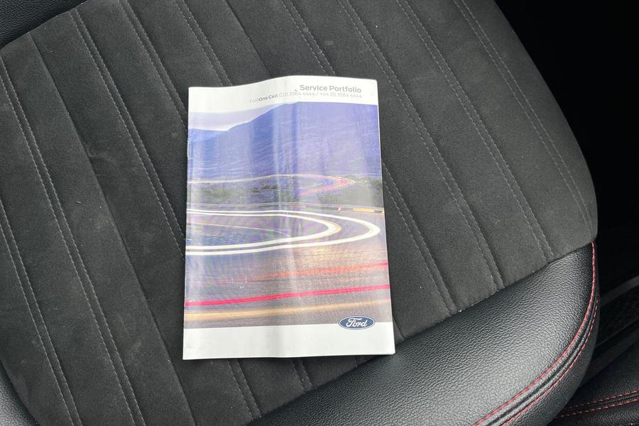 Ford KUGA Photo autoimg-7250be96b498b2e4424212e717af269b44be48d5.jpg