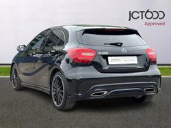 MERCEDES-BENZ A Class Photo 3