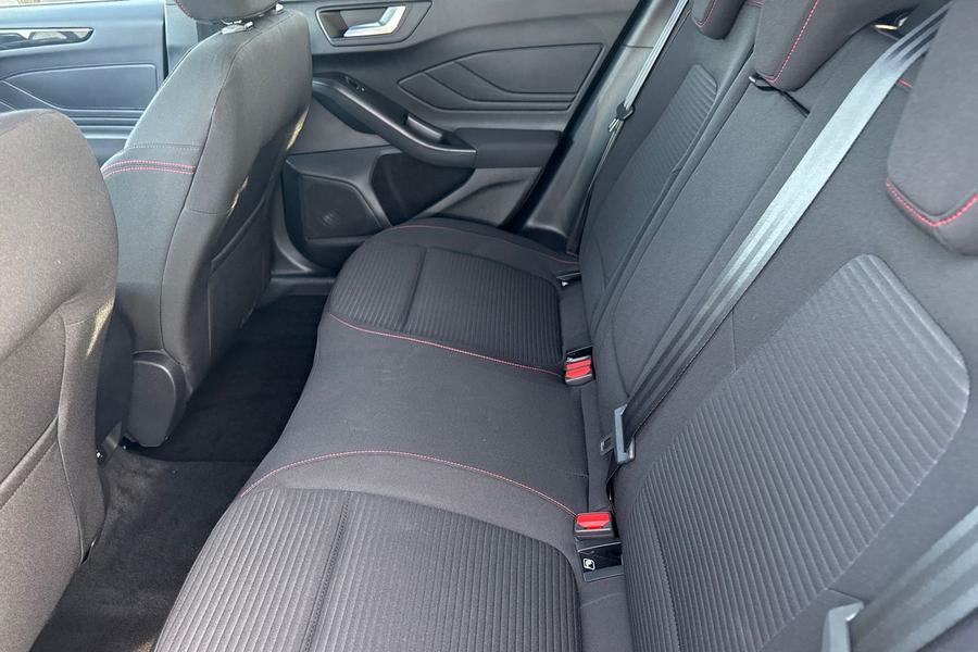 Ford FOCUS Photo autoimg-7251d1e0eb49c21a1f808afdd868668a6817afdd.jpg