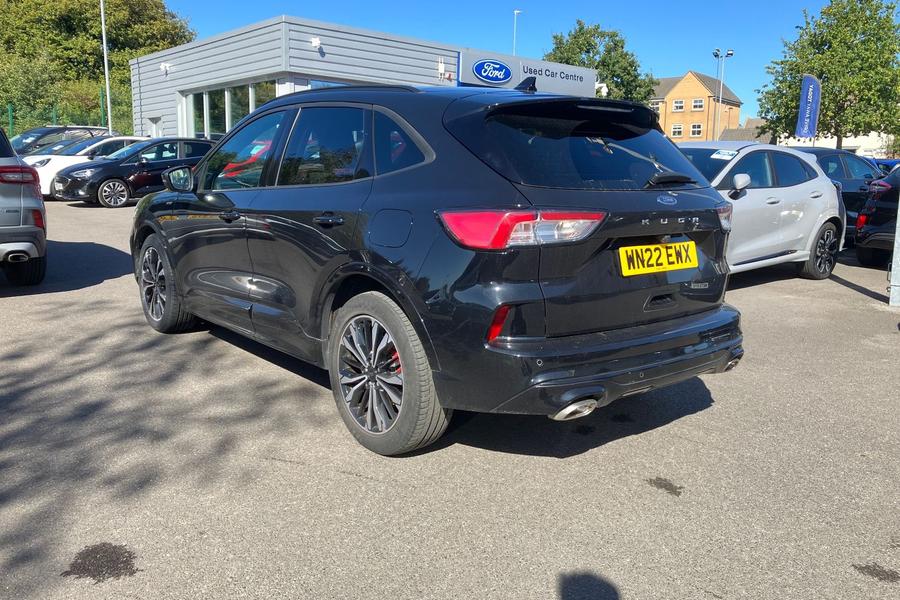 Ford KUGA Photo autoimg-7253141cfea6df5b0864fb96daa2a3eea49a185f.jpg