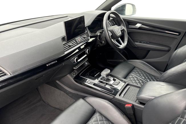AUDI Q5 Photo 2