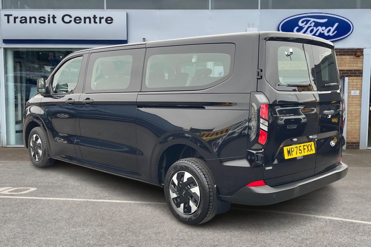 Ford TRANSIT CUSTOM Photo 1
